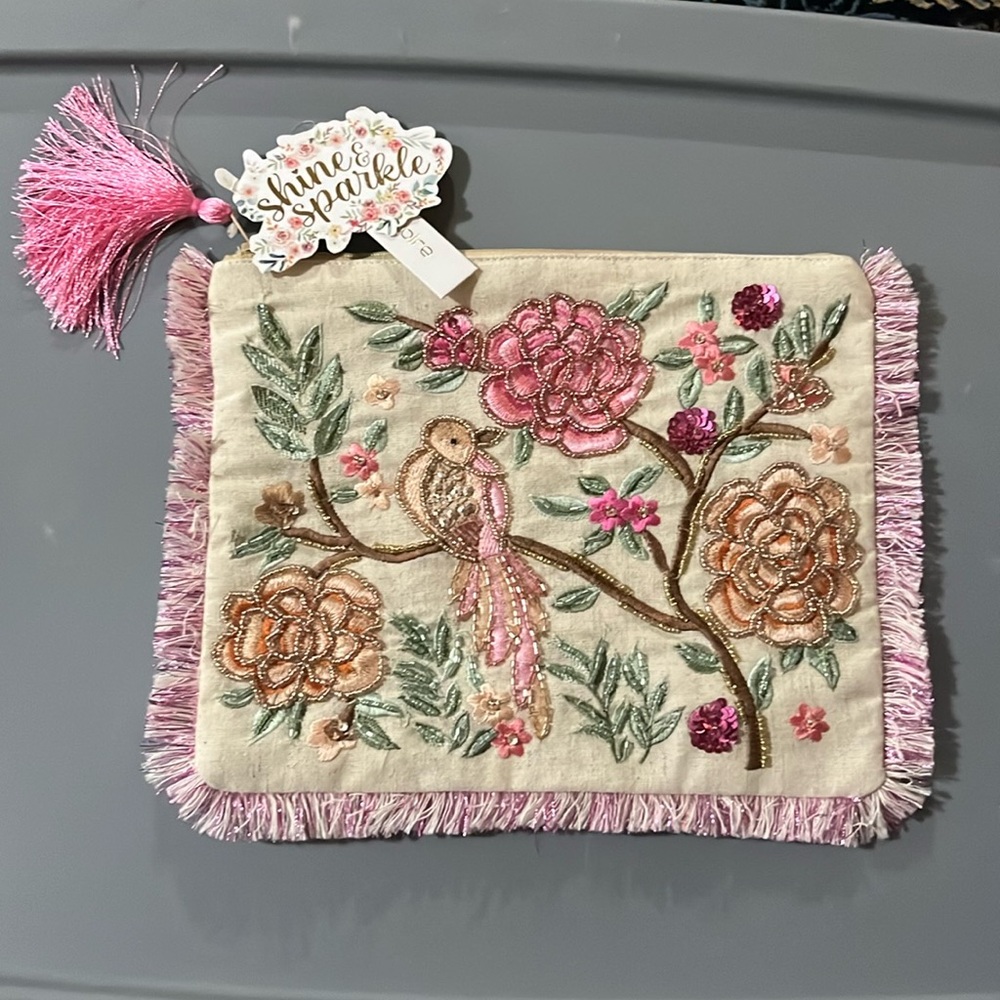 Handcrafted pouch
